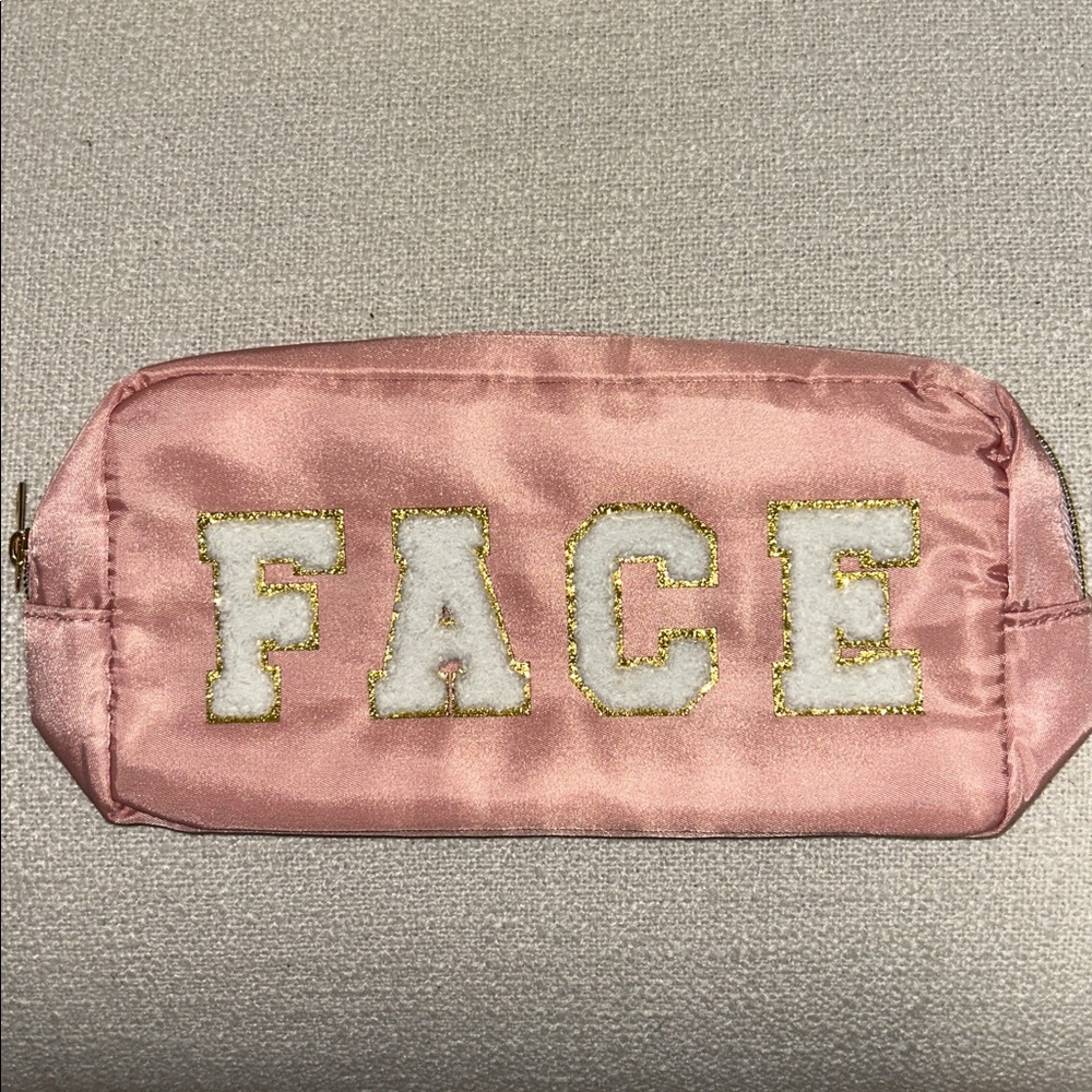 🩷Pink Cosmetic Pouch with FACE Embroidery